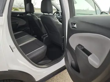 Opel Crossland (X)