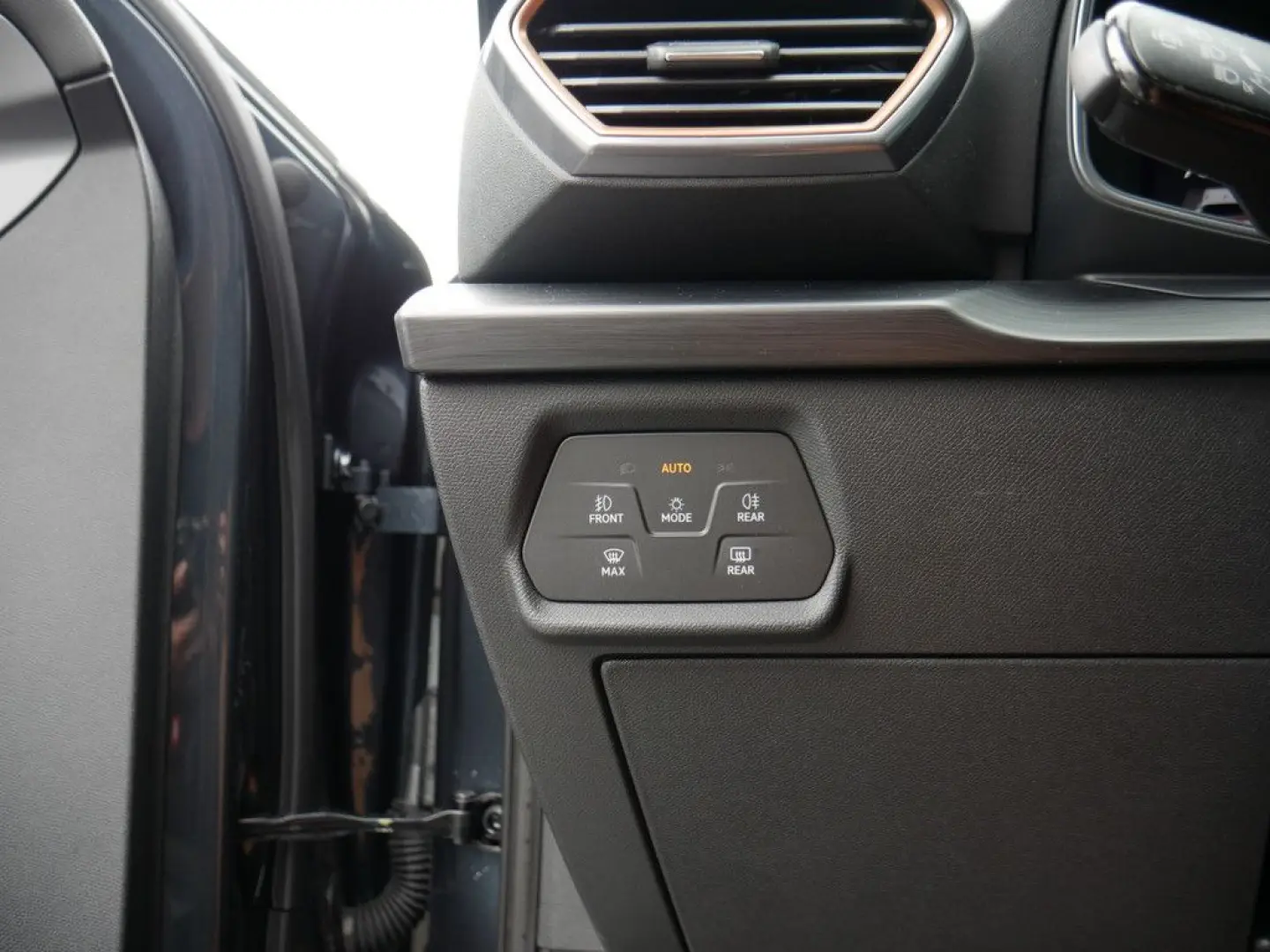 Formentor 2.0 TSI VZ 4Drive COPPER NAVI ACC LED