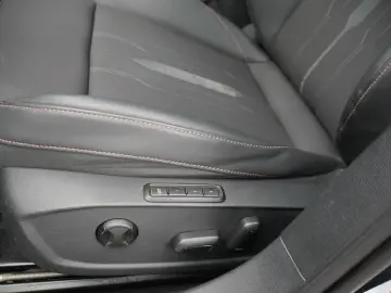 Formentor 2.0 TSI VZ 4Drive COPPER NAVI ACC LED