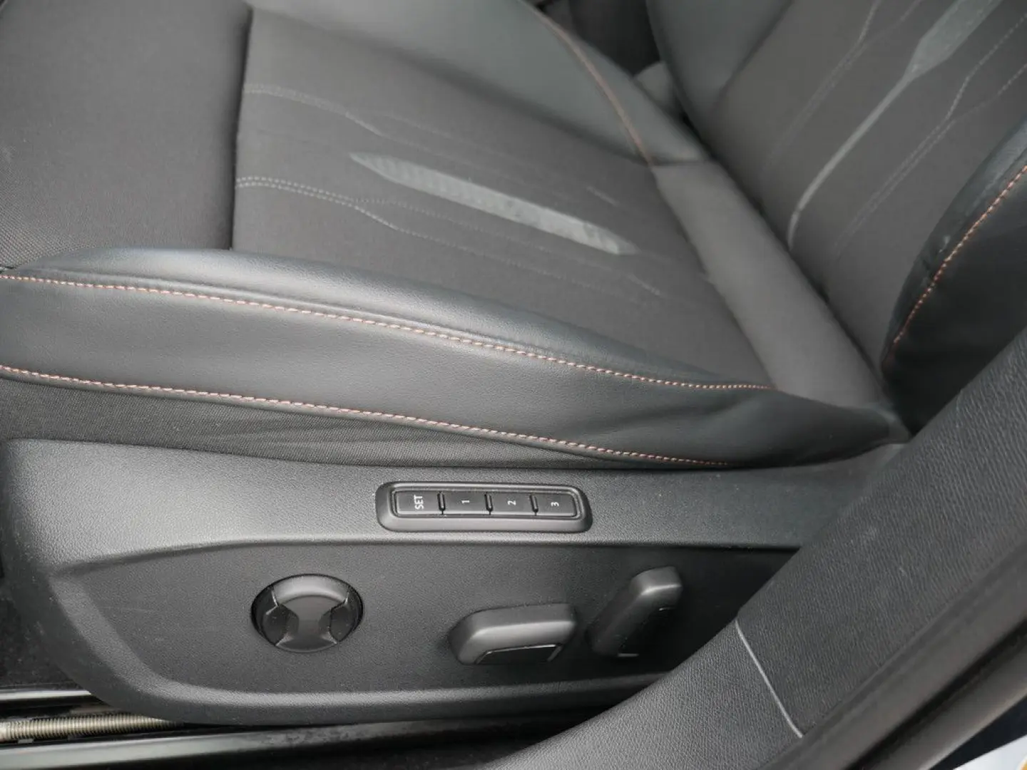 Formentor 2.0 TSI VZ 4Drive COPPER NAVI ACC LED