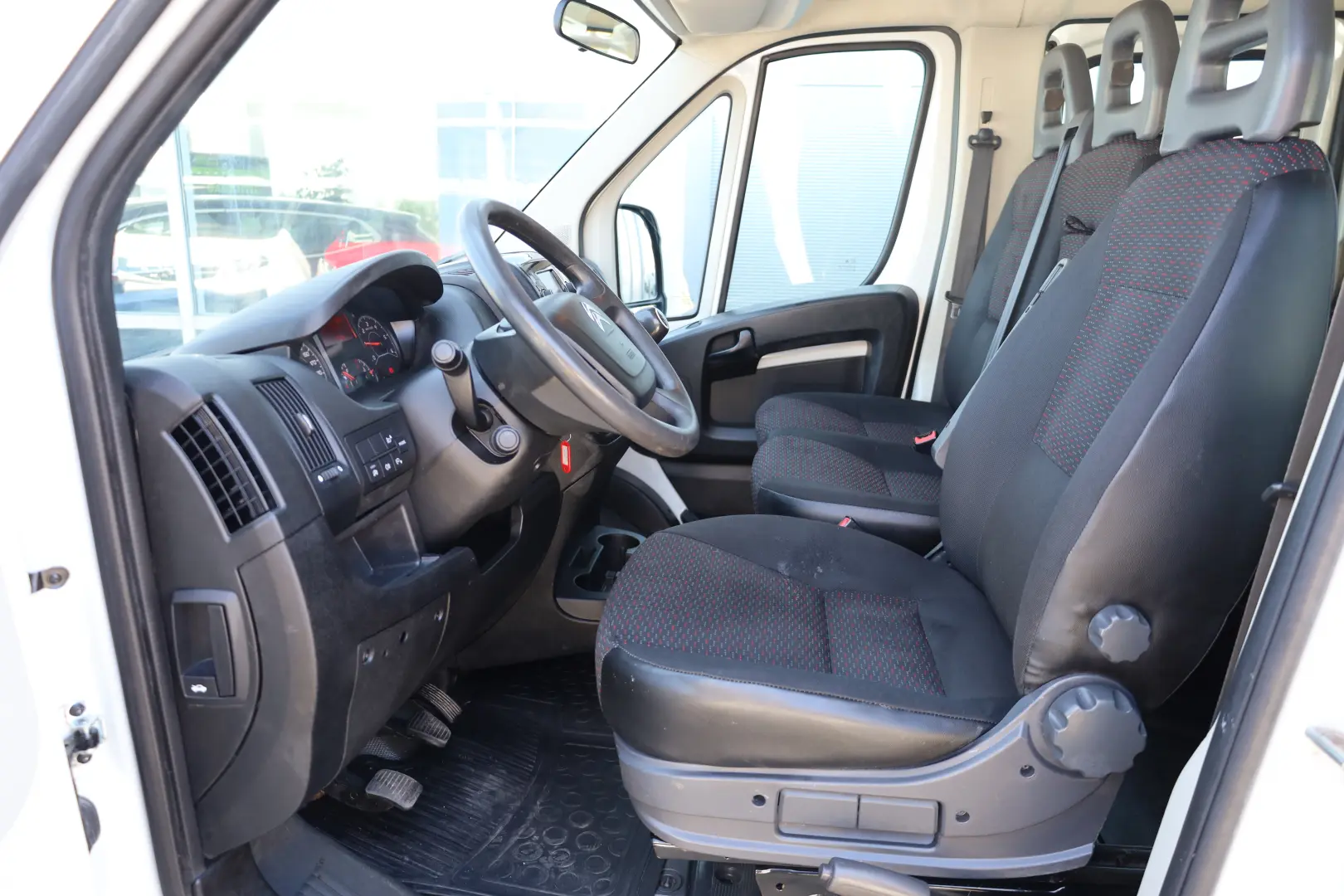 Citroen Jumper DOKA 7 locuri 2.2 BlueHDi 140