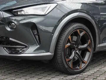 Formentor VZ 2.0 TSI 4Drive DSG AHK+BEATS+LED