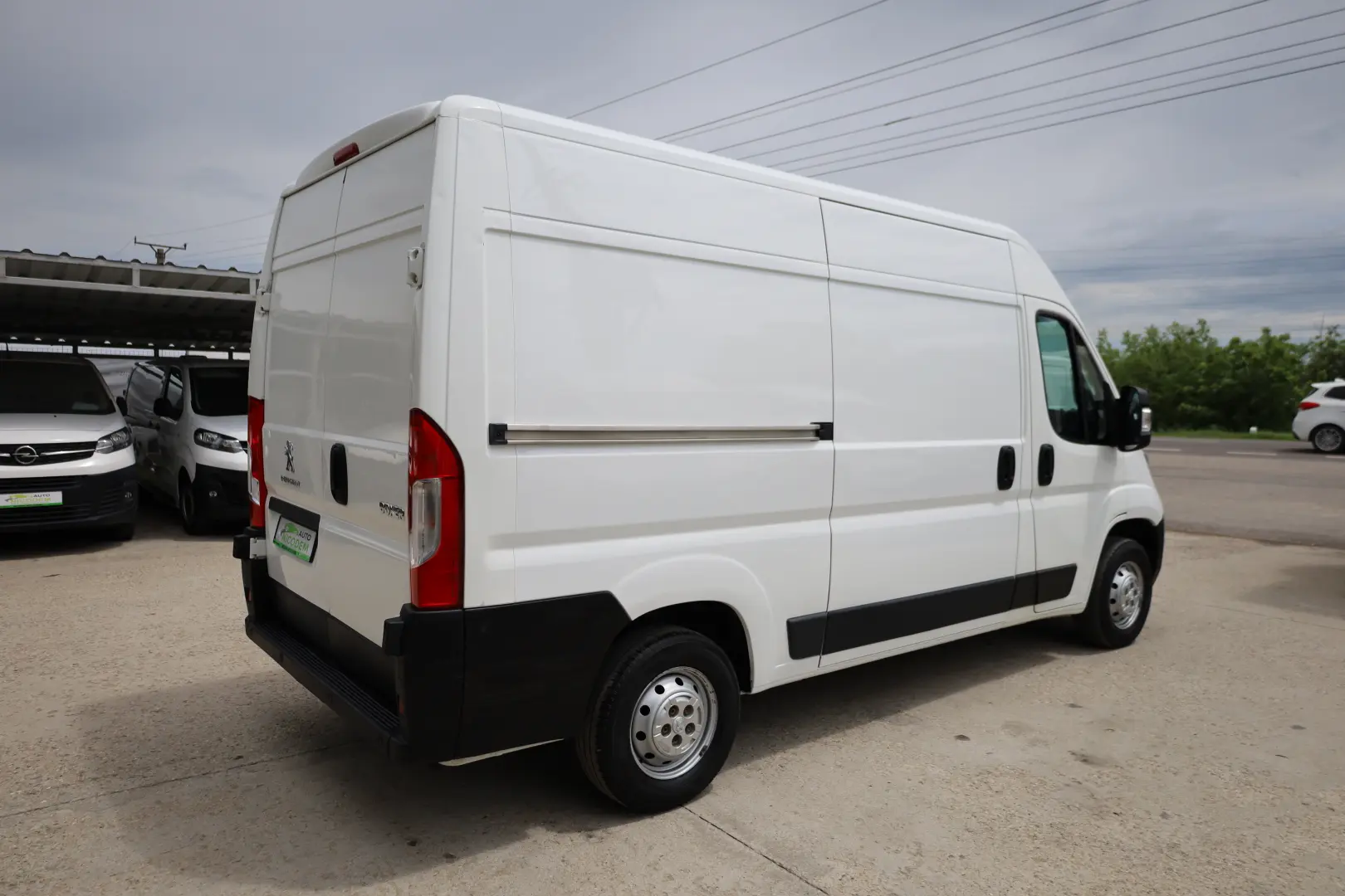 Peugeot Boxer 2.0 130 HP L2H2