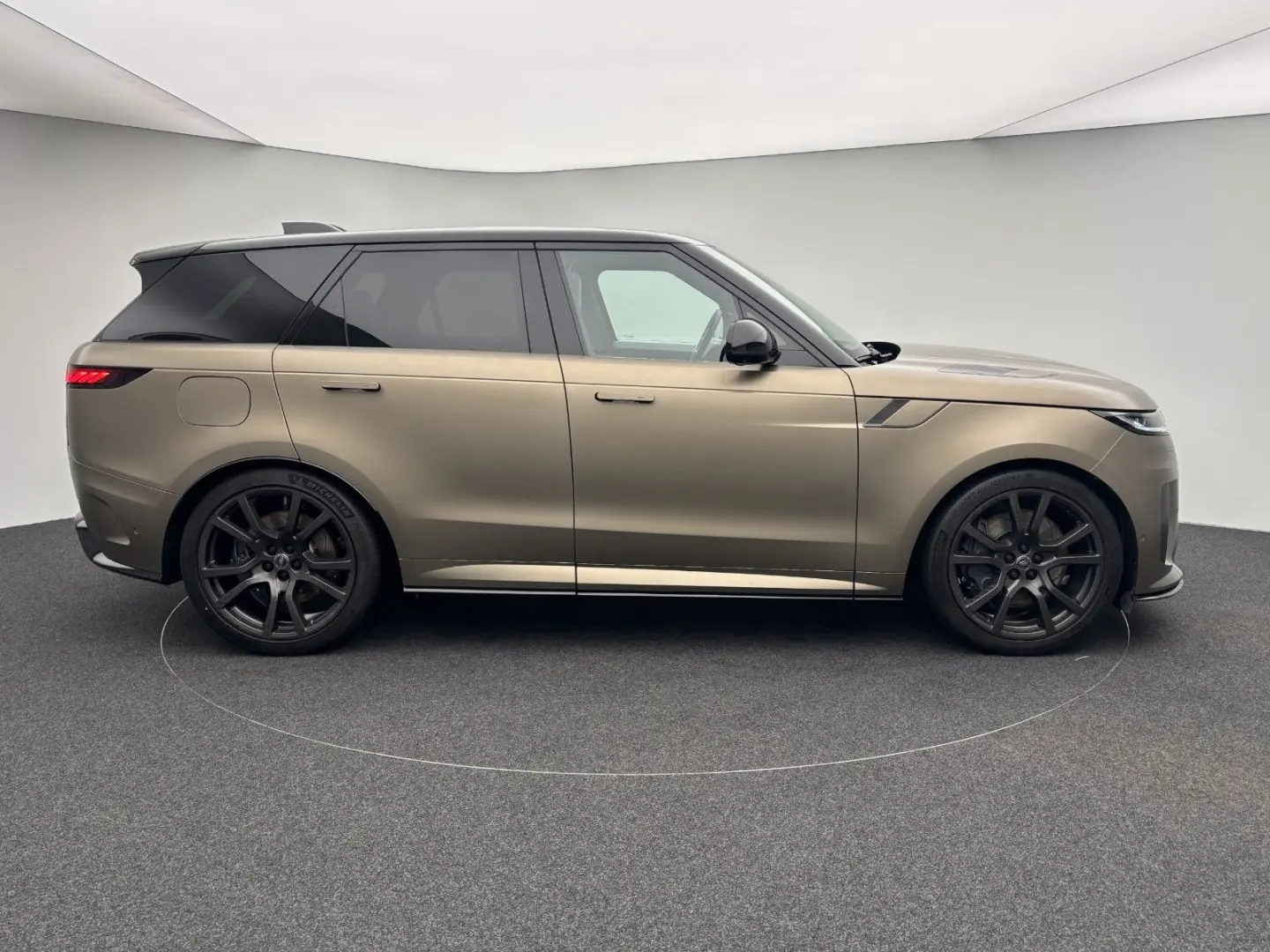 Range Rover Sport 4.4 P635 V8 SV ED. ONE CB