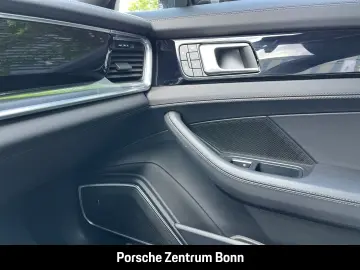 Panamera 4S BOSE Luftfederung Surround-View LED