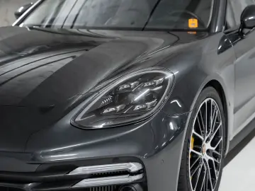 Panamera Turbo S Sport Chrono InnoDrive AHK BOSE