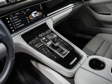 Panamera Turbo S Sport Chrono InnoDrive AHK BOSE