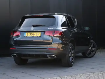 GLC 300 300e 4MATIC AMG Premium Plus | LEDER | P
