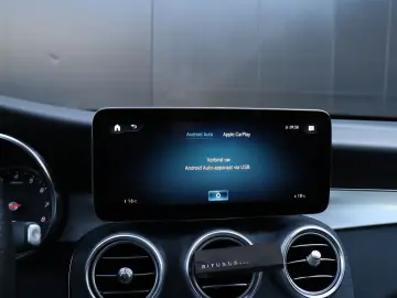 GLC 300 300e 4MATIC AMG Premium Plus | LEDER | P