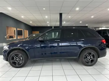 GLC 300 e 4Matic*AMG-LINE*PANO*360*AMBIENT*NIGHT