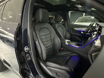 GLC 300 e 4Matic*AMG-LINE*PANO*360*AMBIENT*NIGHT
