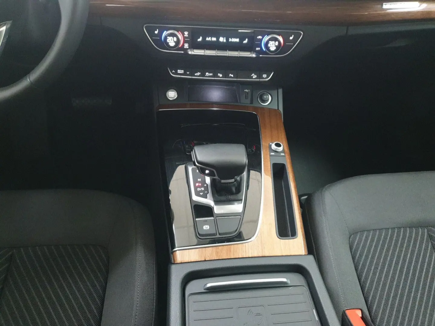 Q5 50 TFSI e quattro advanced*Navi*LED*Alu*PDC*P