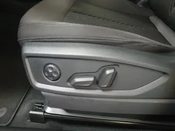 Q5 50 TFSI e quattro advanced*Navi*LED*Alu*PDC*P
