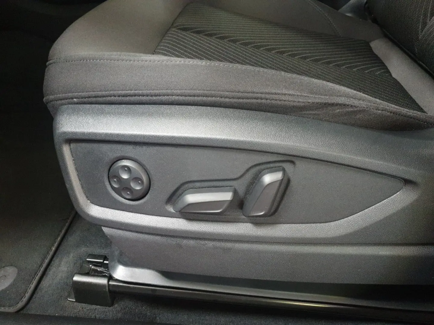 Q5 50 TFSI e quattro advanced*Navi*LED*Alu*PDC*P