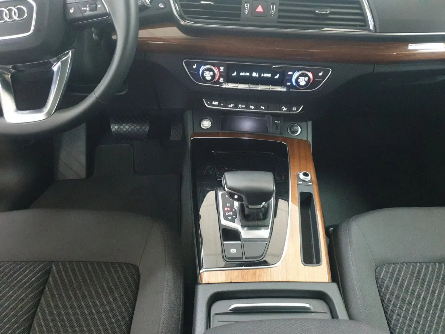 Q5 50 TFSI e quattro advanced*Navi*LED*Alu*PDC*P