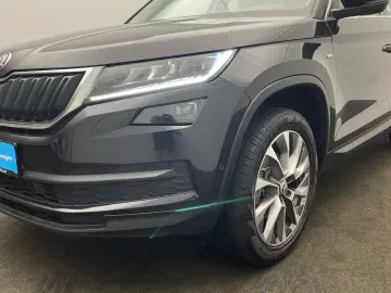 SKODA Kodiaq CLEVER 2.0 TDI DSG CarPlay LED LEASING