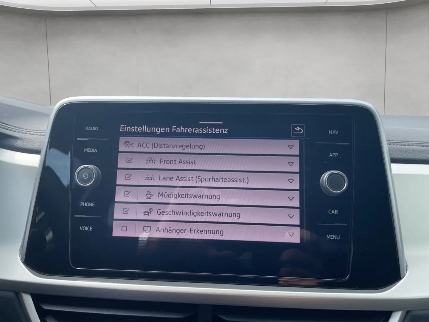 VOLKSWAGEN T-Roc MOVE 1.5 TSI DSG, NAVI,LEASING