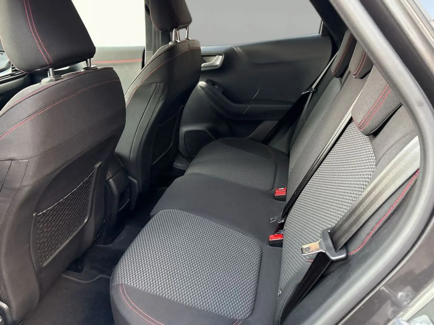 FORD Puma 1.0 EcoBoost Hybrid ST-LINE LEASING