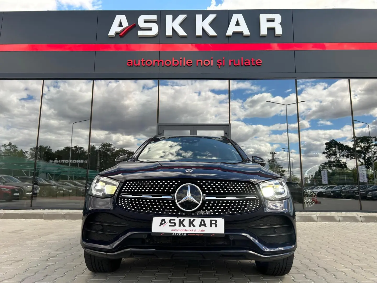 Mercedes-Benz GLC 300 e 4Matic 9G-TRONIC AMG Line