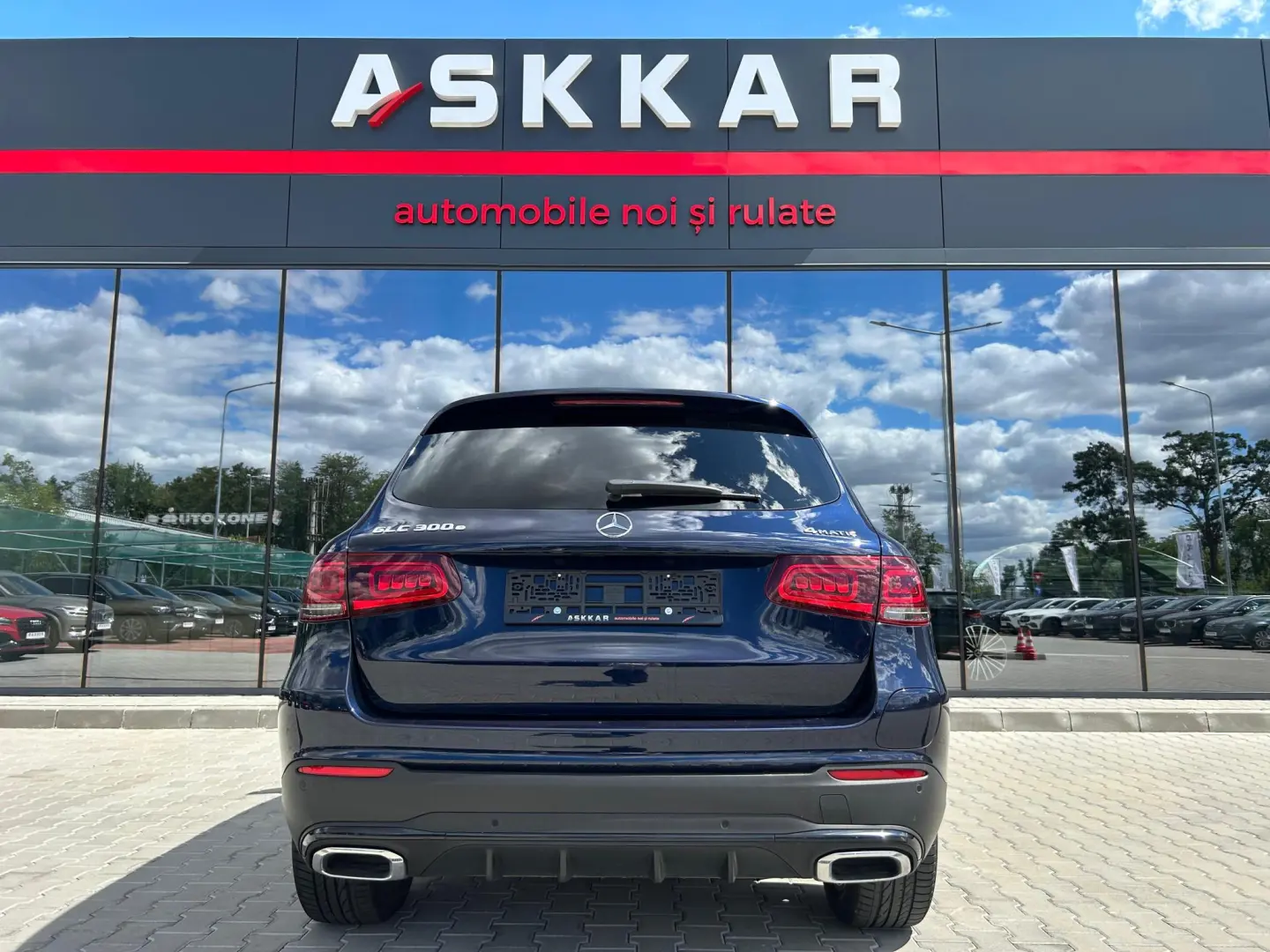 Mercedes-Benz GLC 300 e 4Matic 9G-TRONIC AMG Line