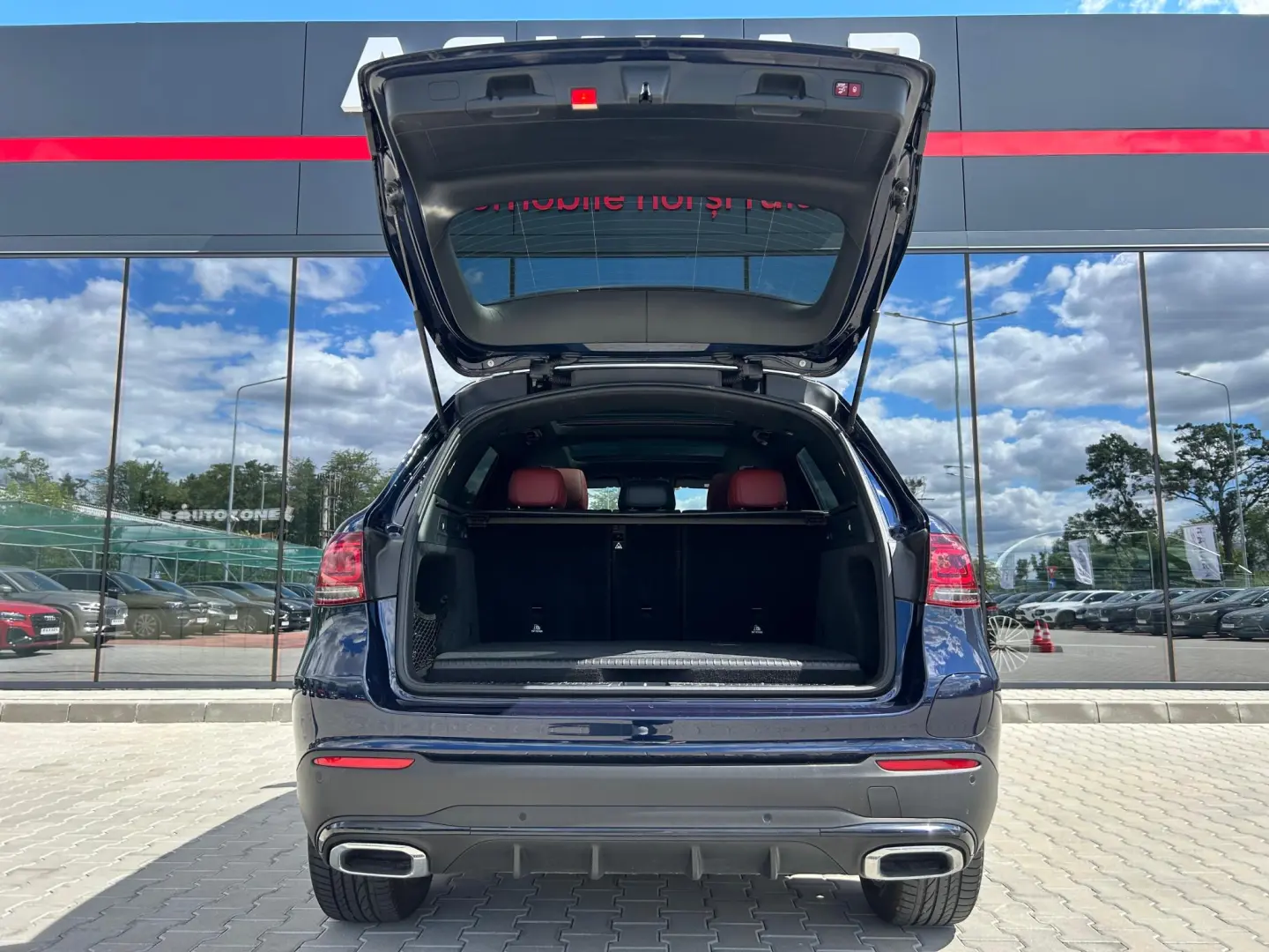 Mercedes-Benz GLC 300 e 4Matic 9G-TRONIC AMG Line
