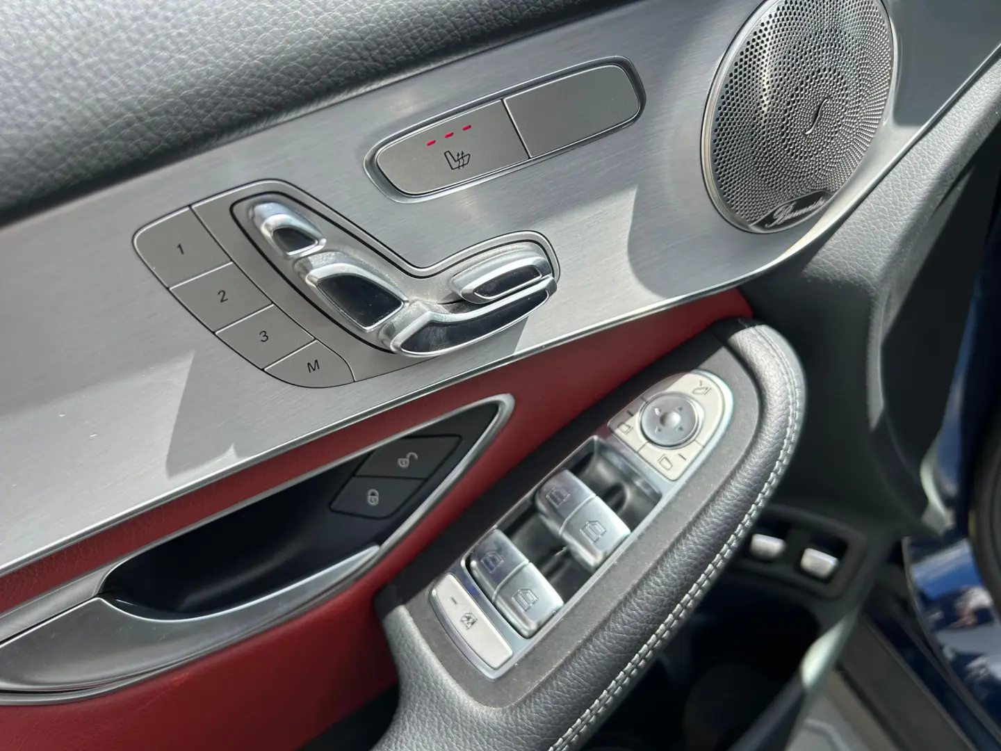 Mercedes-Benz GLC 300 e 4Matic 9G-TRONIC AMG Line