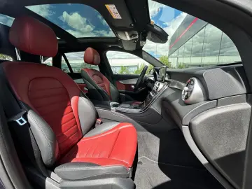 Mercedes-Benz GLC 300 e 4Matic 9G-TRONIC AMG Line