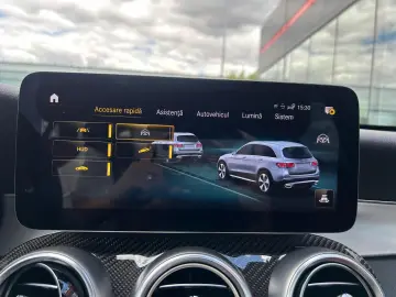 Mercedes-Benz GLC 300 e 4Matic 9G-TRONIC AMG Line