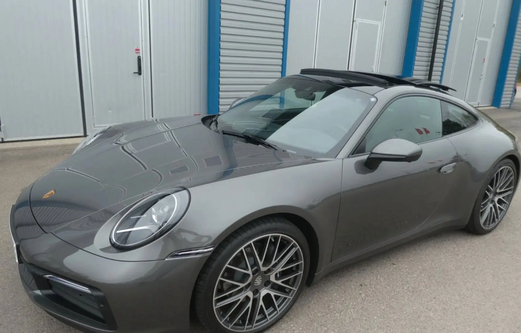 911/992 Carrera