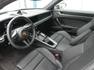 911/992 Carrera