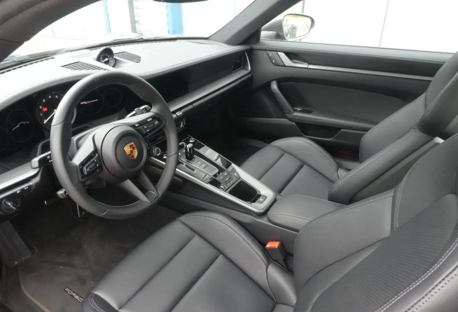 911/992 Carrera