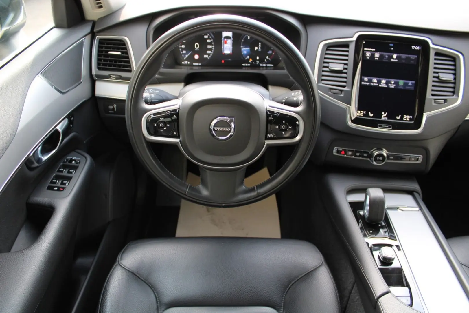 XC90