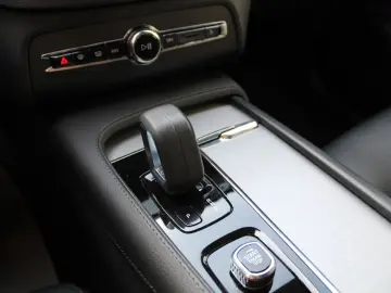 XC90