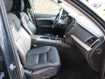 XC90