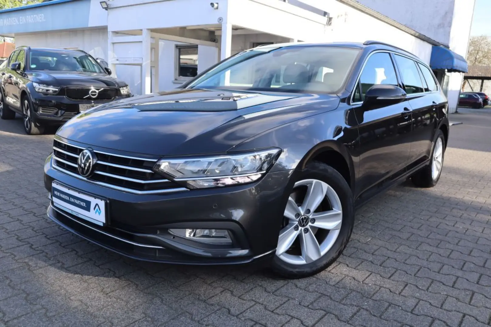 Passat Variant 2.0 TDI SCR DSG Business|LEDER|