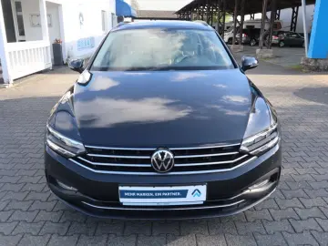 Passat Variant 2.0 TDI SCR DSG Business|LEDER|