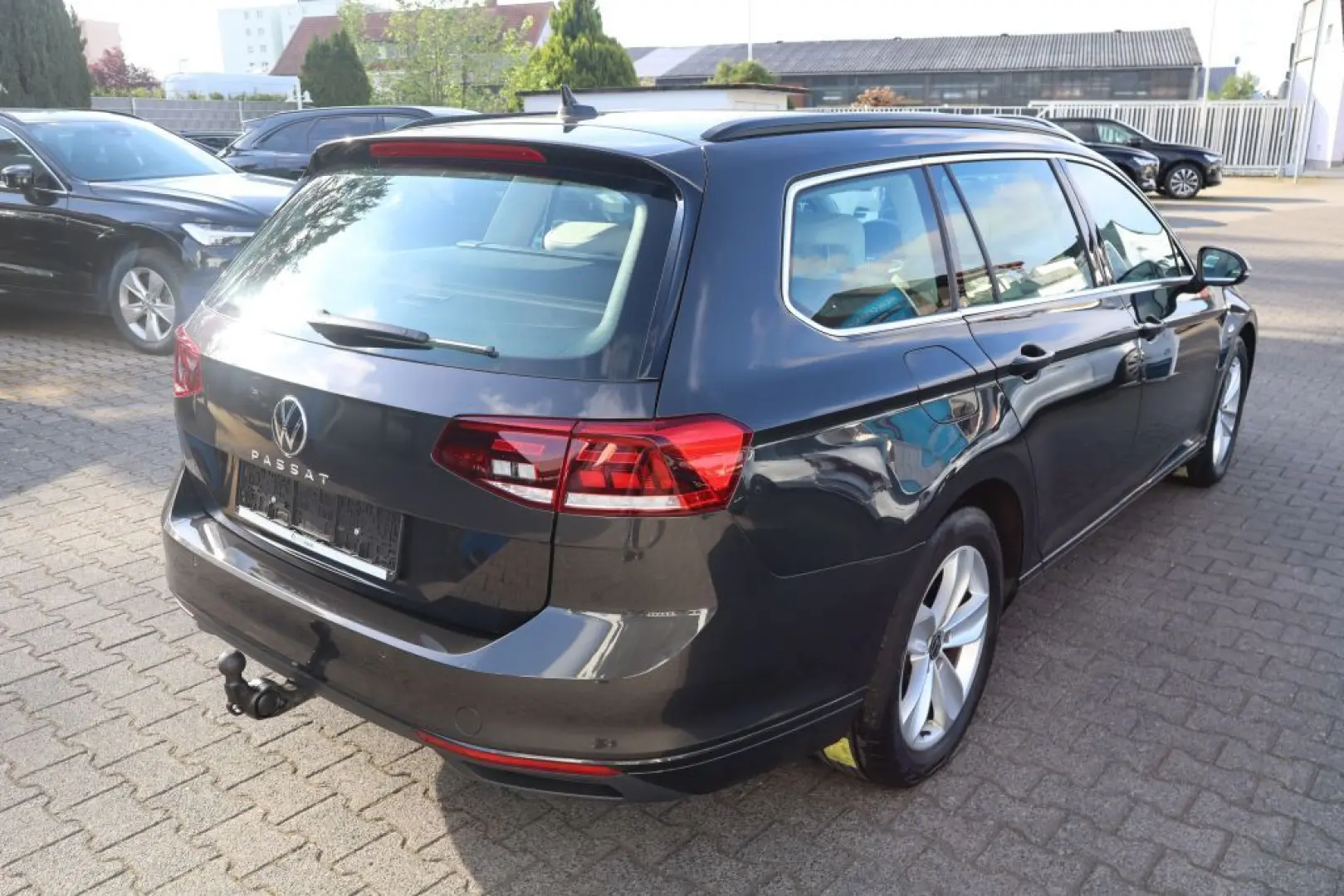 Passat Variant 2.0 TDI SCR DSG Business|LEDER|