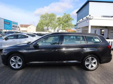 Passat Variant 2.0 TDI SCR DSG Business|LEDER|