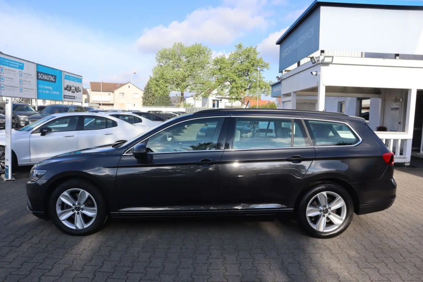 Passat Variant 2.0 TDI SCR DSG Business|LEDER|