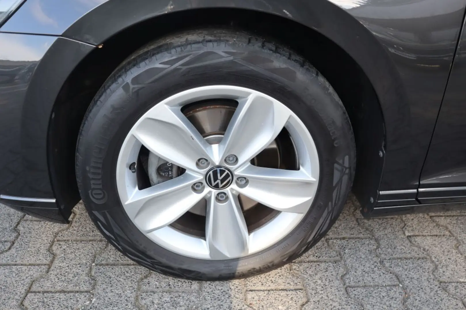 Passat Variant 2.0 TDI SCR DSG Business|LEDER|