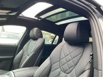 X6 xDRIVE 30d M-SPORTPAKET+PANO+StHZ+LASER+AHK+A