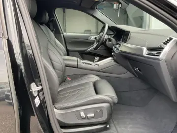 X6 xDRIVE 30d M-SPORTPAKET+PANO+StHZ+LASER+AHK+A