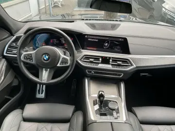 X6 xDRIVE 30d M-SPORTPAKET+PANO+StHZ+LASER+AHK+A