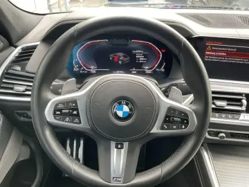 X6 xDRIVE 30d M-SPORTPAKET+PANO+StHZ+LASER+AHK+A
