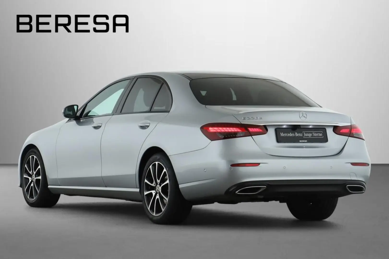 E 220 d Night Avantgarde Leder Pano Distronic
