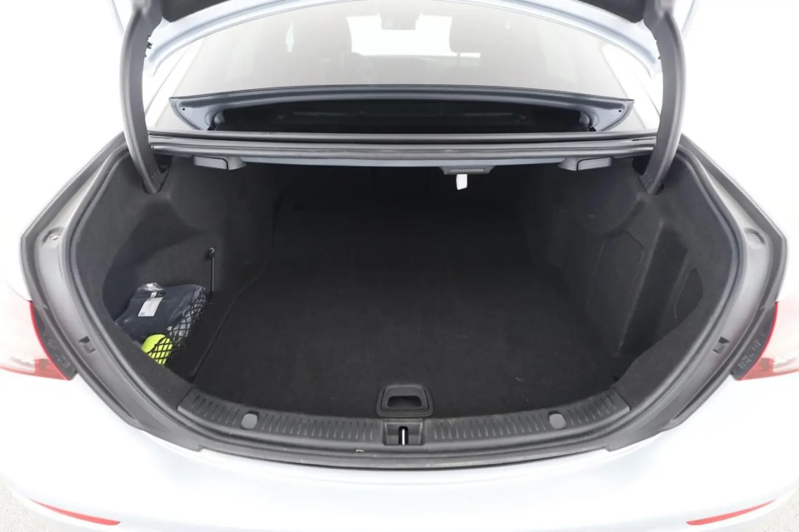 E 220 d Night Avantgarde Leder Pano Distronic