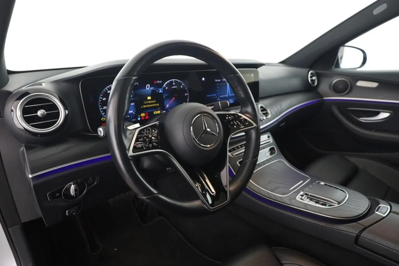 E 220 d Night Avantgarde Leder Pano Distronic