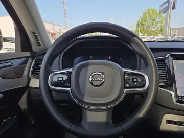 XC90 B5 AWD Plus Bright 360° ACC H&K PANO STDHZ