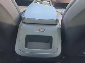 XC90 B5 AWD Plus Bright 360° ACC H&K PANO STDHZ