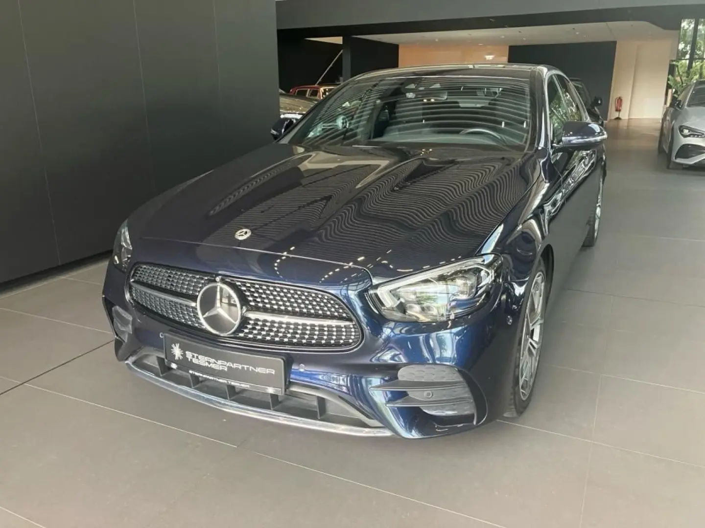 E 220 d +AMG+360°+DISTRONIC+KAMERA+WIDE